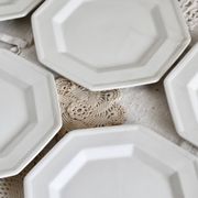 6 assiettes à dessert vintage octogonales à décor perlé, Johnson Brothers