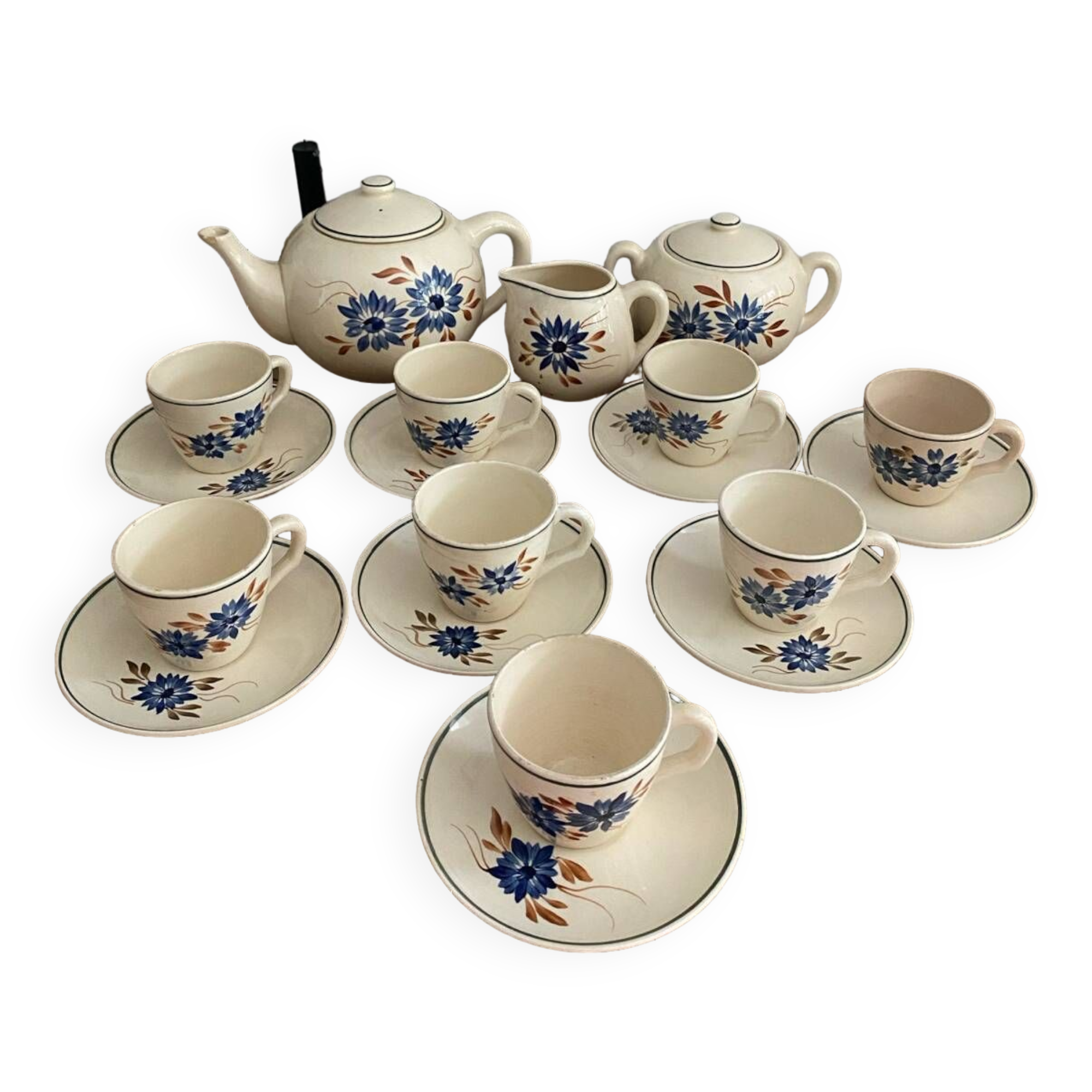 HBCM 19-piece earthenware tea/coffee set, Queen model