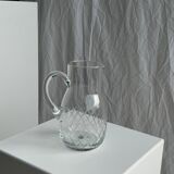 Glass carafe with handle with etched geometric grid pattern