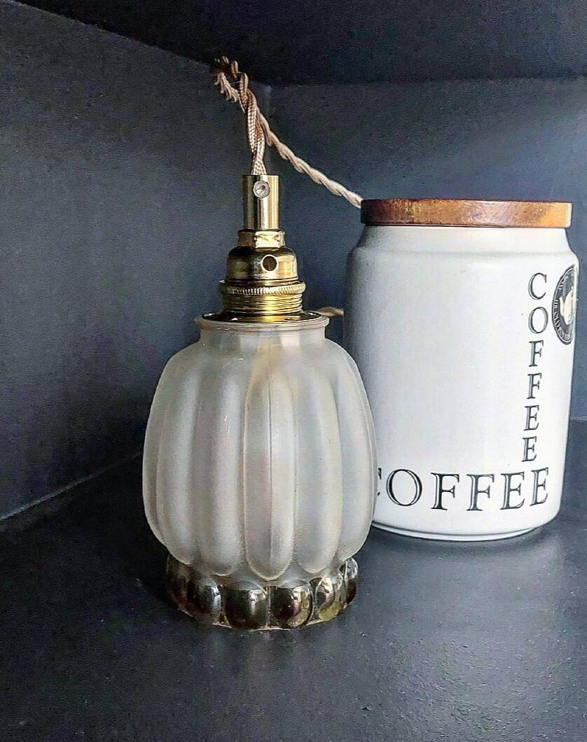 Vintage portable lamp