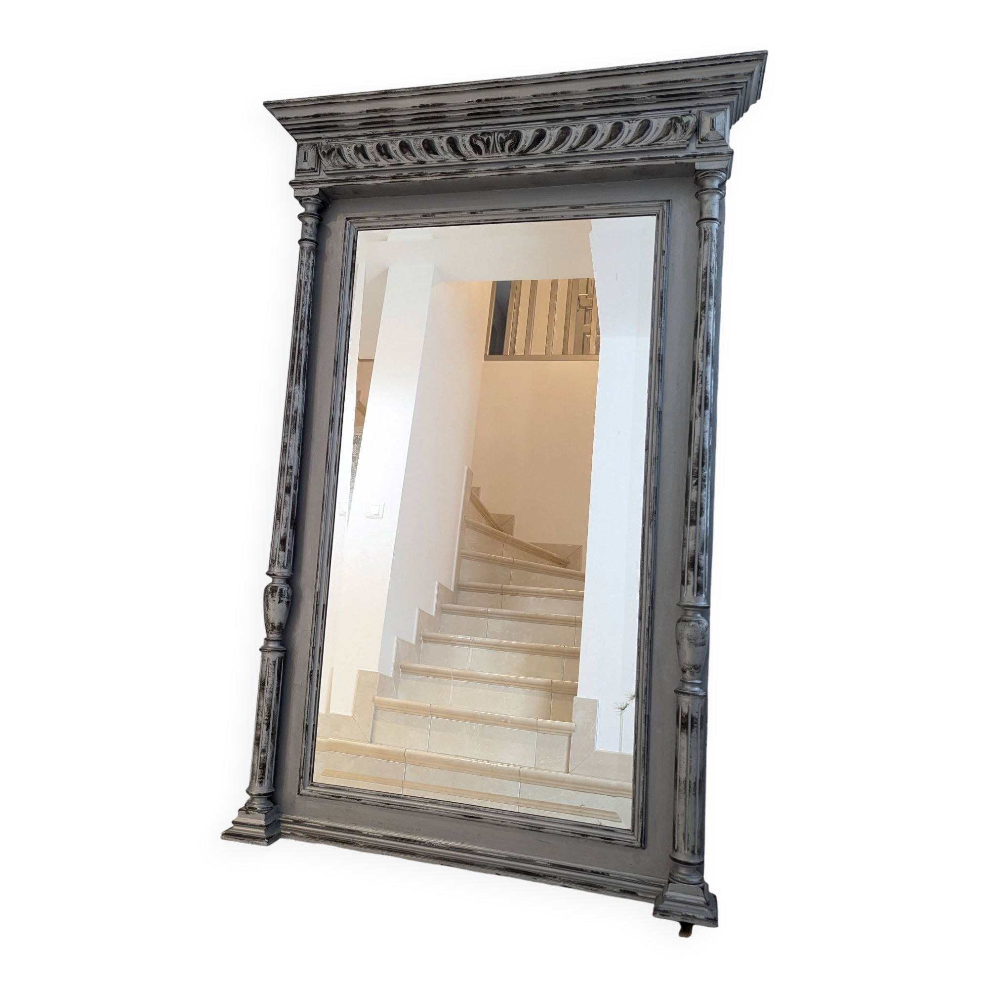 Renovated antique mirror