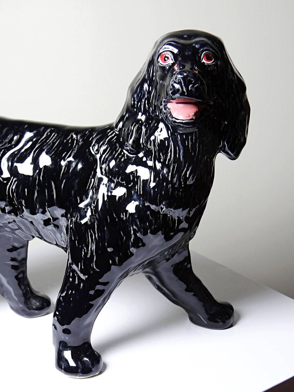 Vintage rum carafe Newfoundland Screech, Newfoundland dog in majolica.