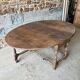 Large drop-leaf table in solid oak – English country style.