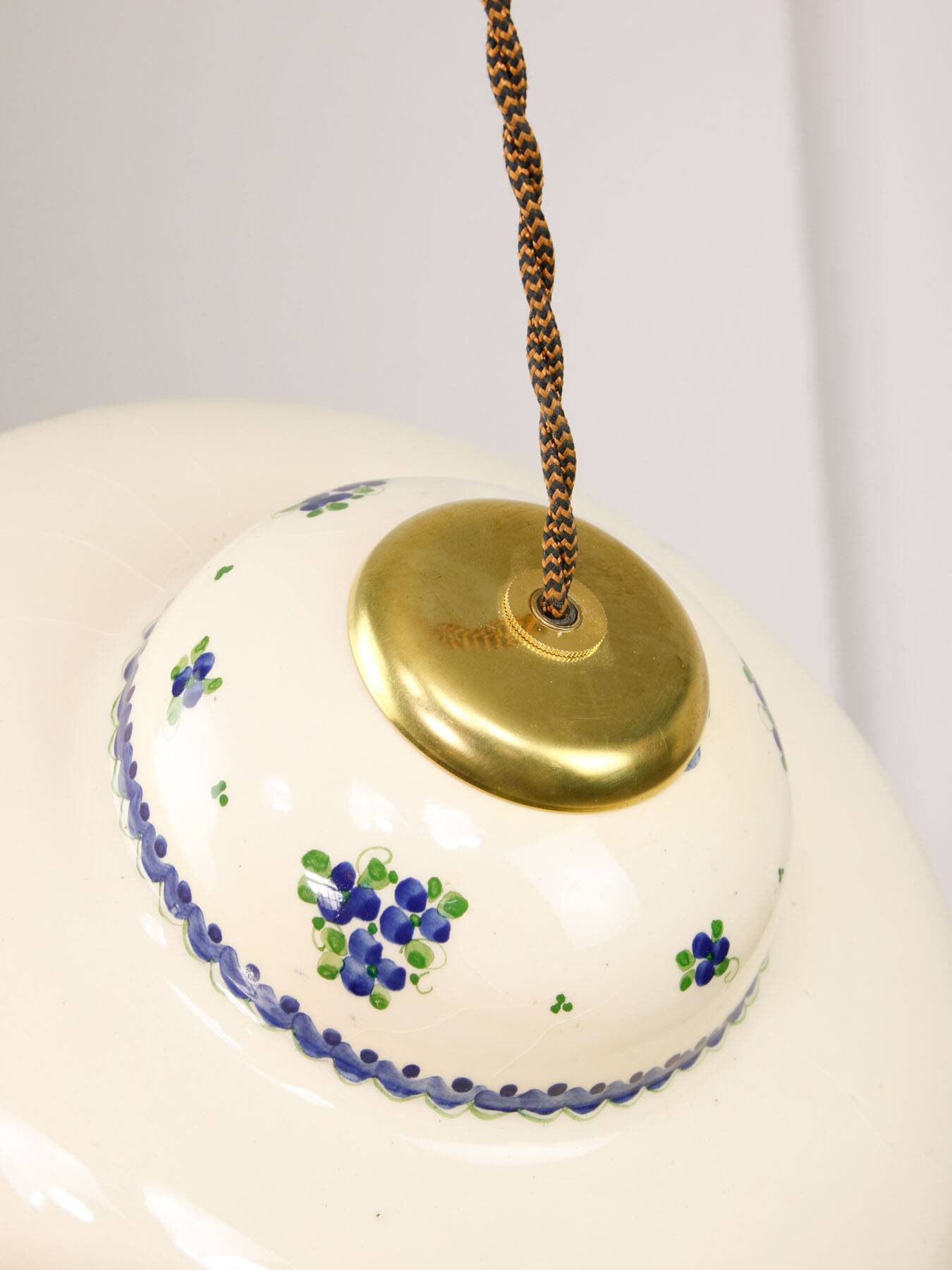 Lampe pendentive vintage en céramique et laiton faite à la main