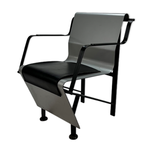 fauteuil postmoderne - acier