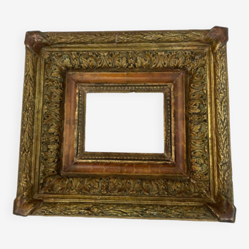 Barbizon frame