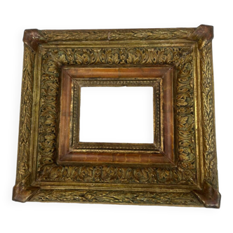 Barbizon frame