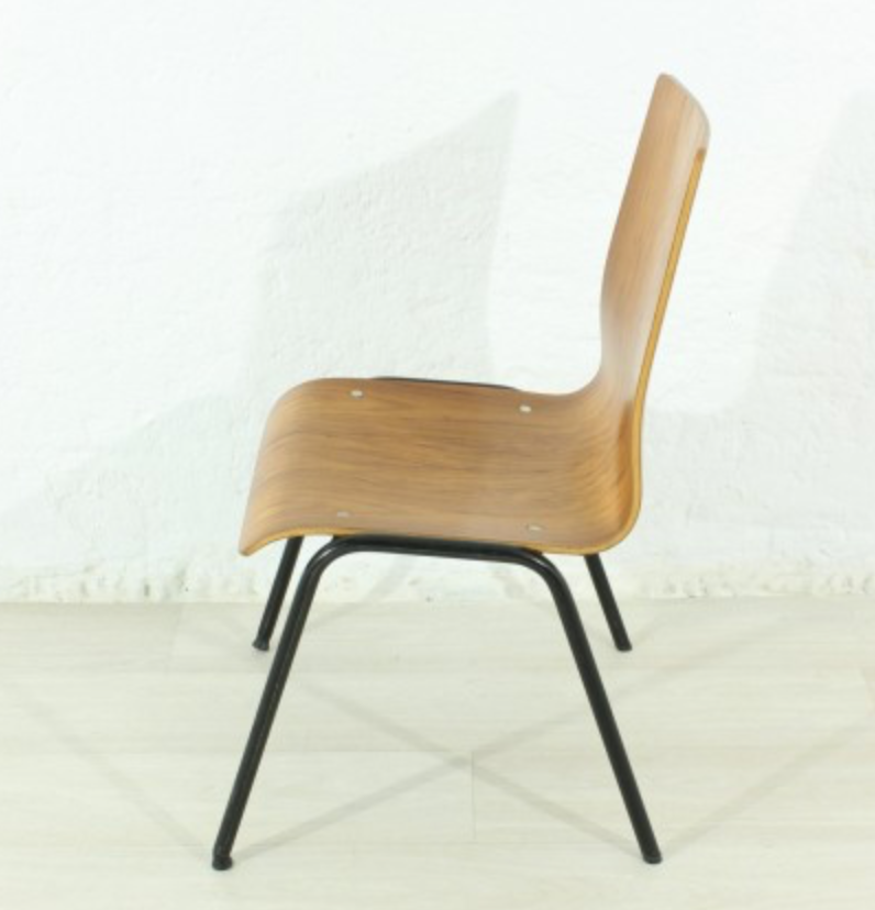 Chaise en teck des années 60