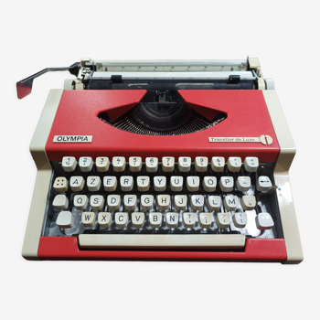 Olympia Traveller Deluxe Typewriter Vermilion Red (rare)