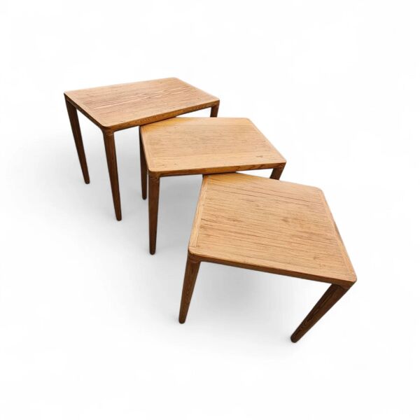 Ensemble de 3 tables gigognes en chêne massif / Henry Walter Klein pour Bramin / 1970