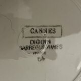 Set of two dishes