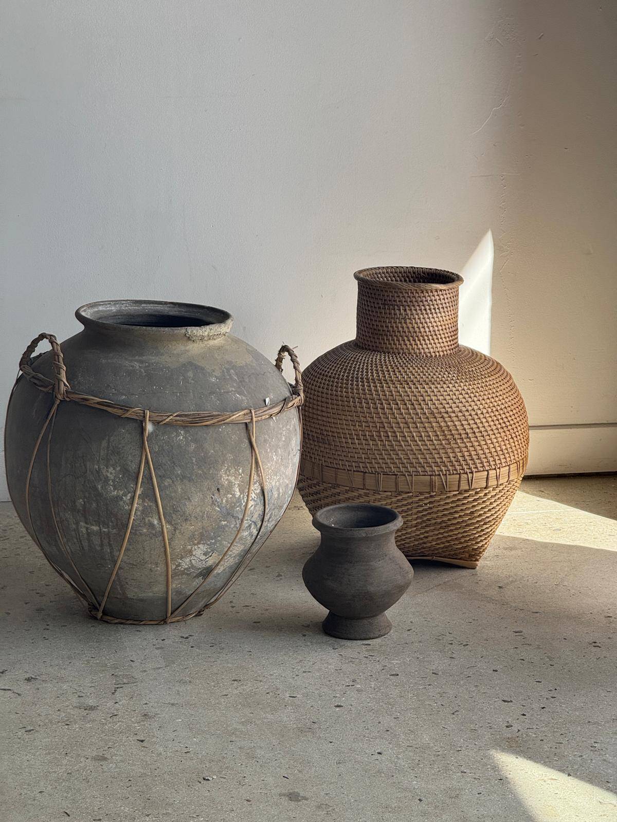 Basket jar in traditional Indonesian wickerwork H48 D40
