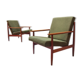 Pair of armchairs by Frantisek Jirak for TON Bystřice (Thonet)