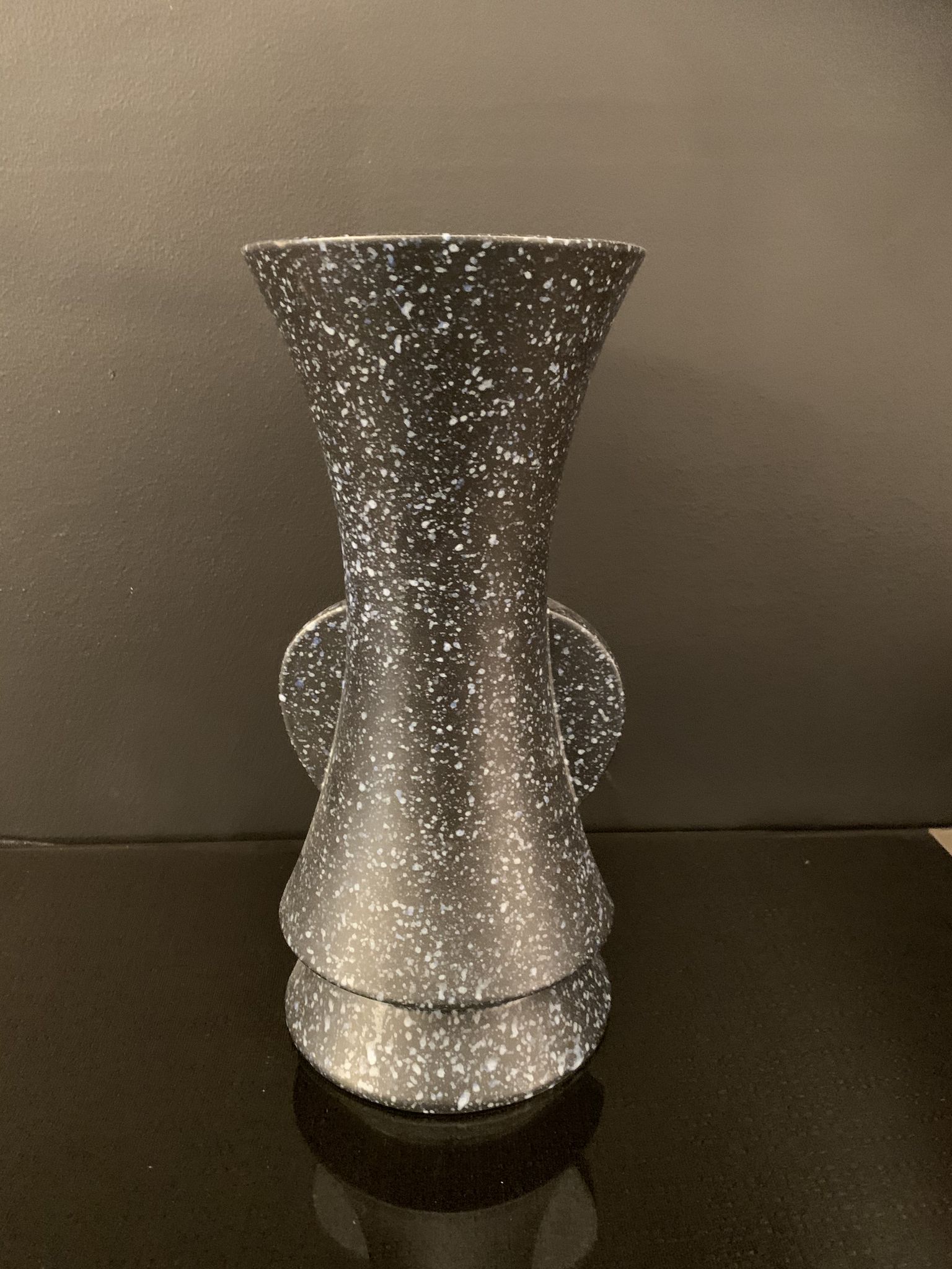Vase design de forme géométrique Claude Dumas