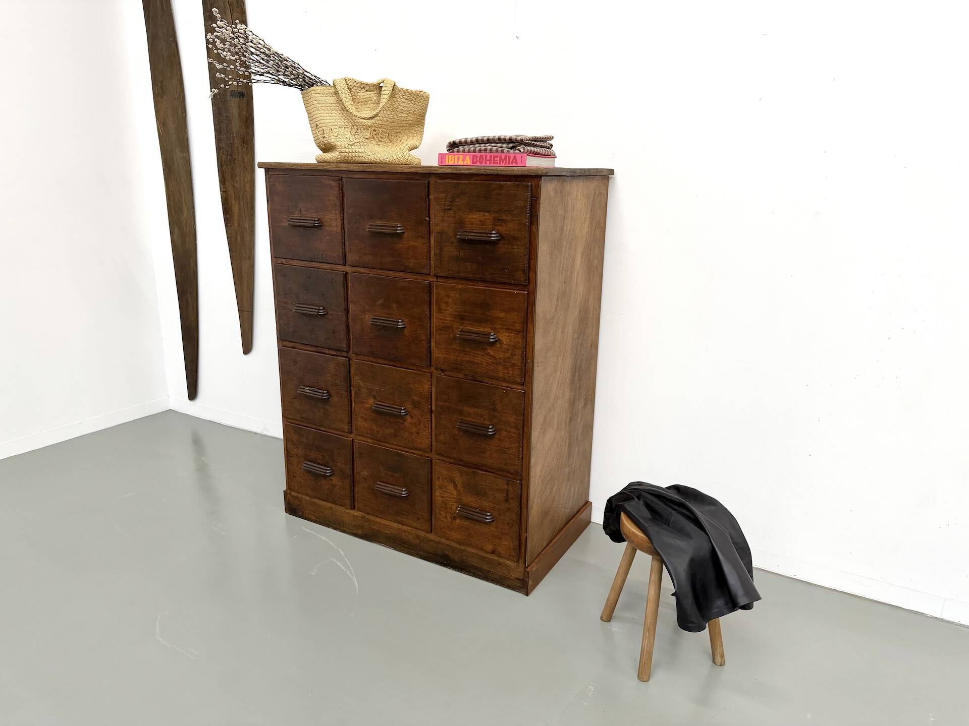 Meuble de métier ancien à 12 tiroirs, circa 1900