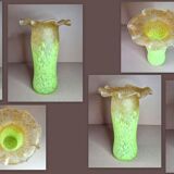 Vase en verre soufflé opaque style art nouveau