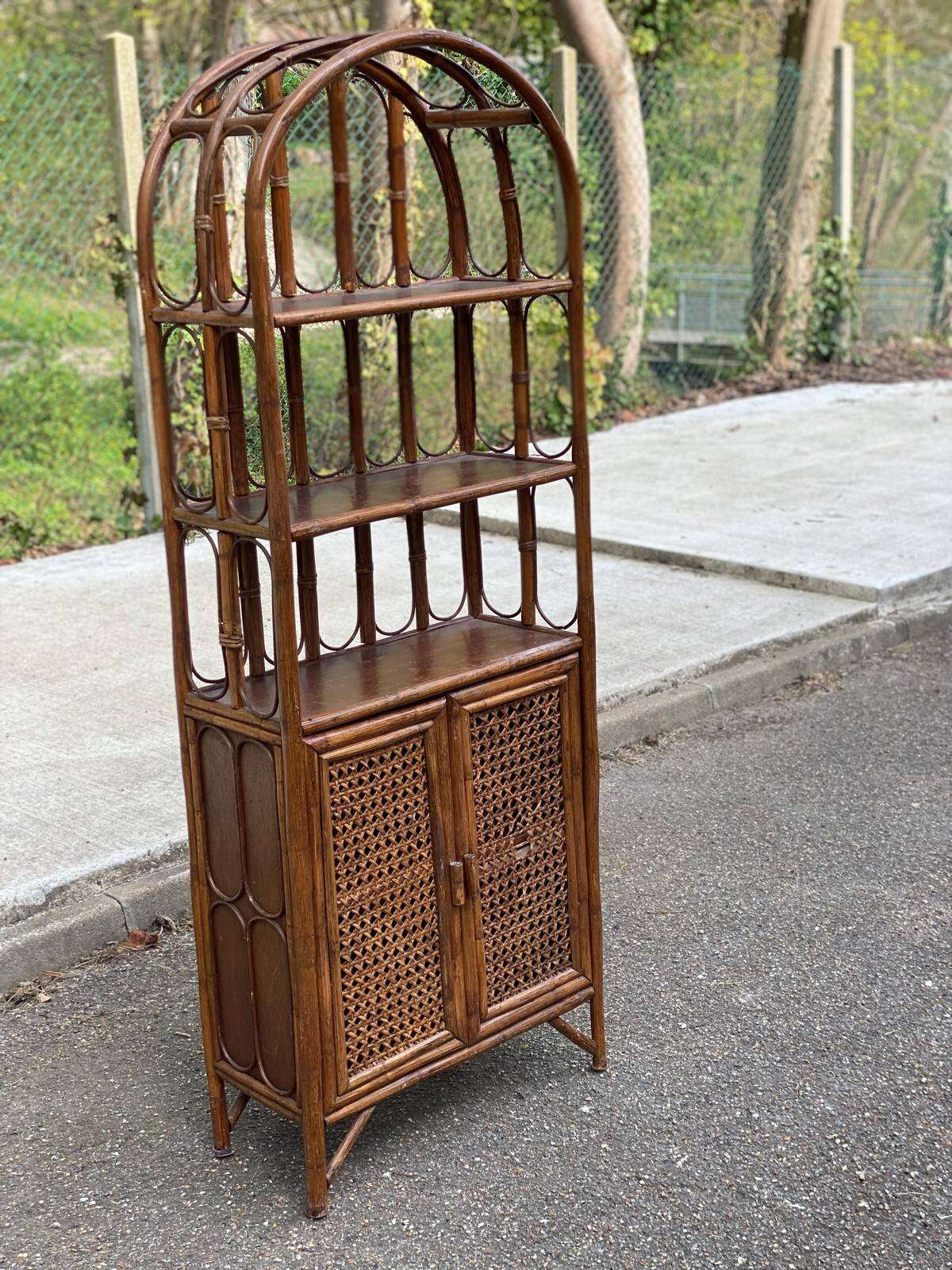 Étagère concave vintage large rotin et osier
