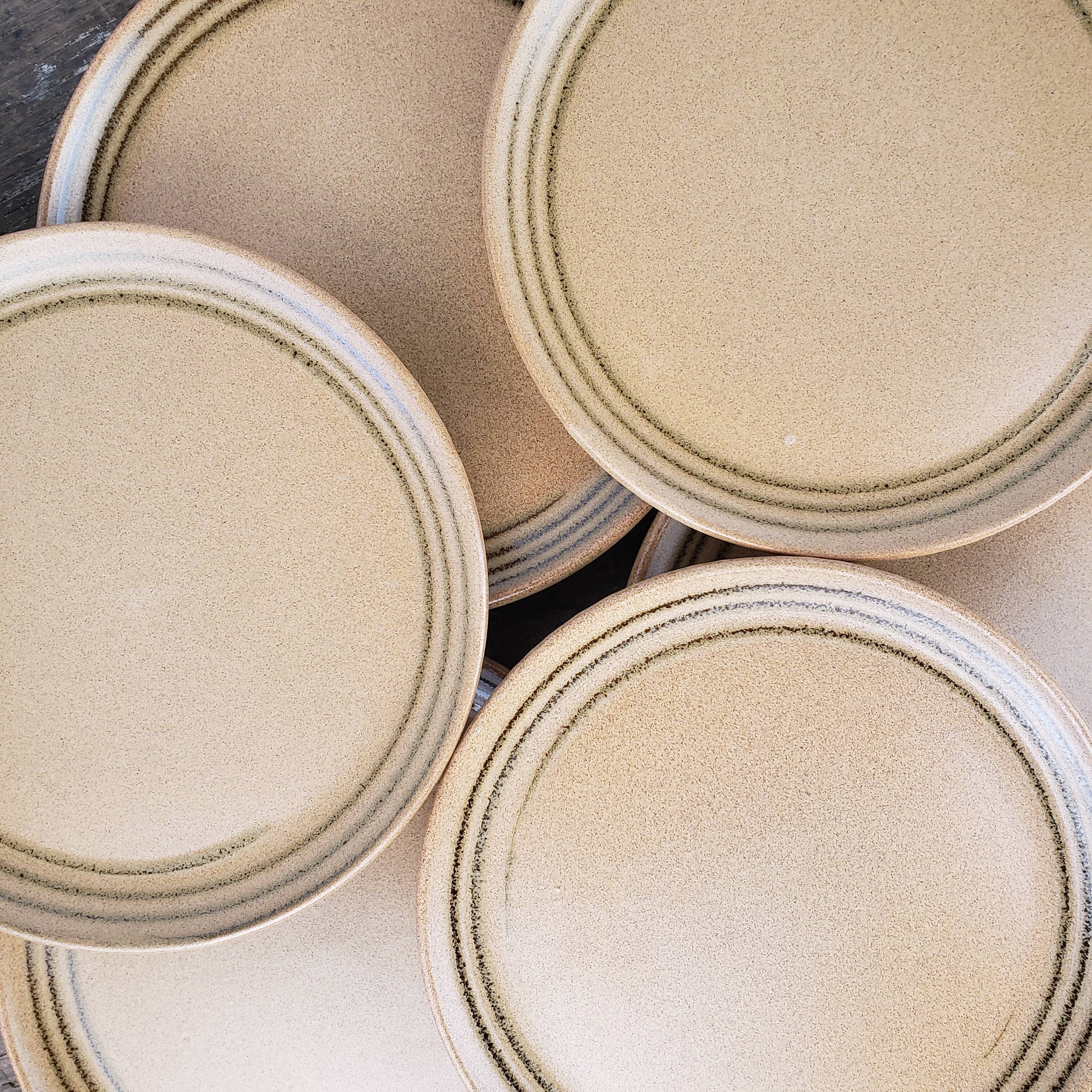 Sarreguemines stoneware flat plates