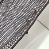 Chaise longue transat vintage en rotin noir