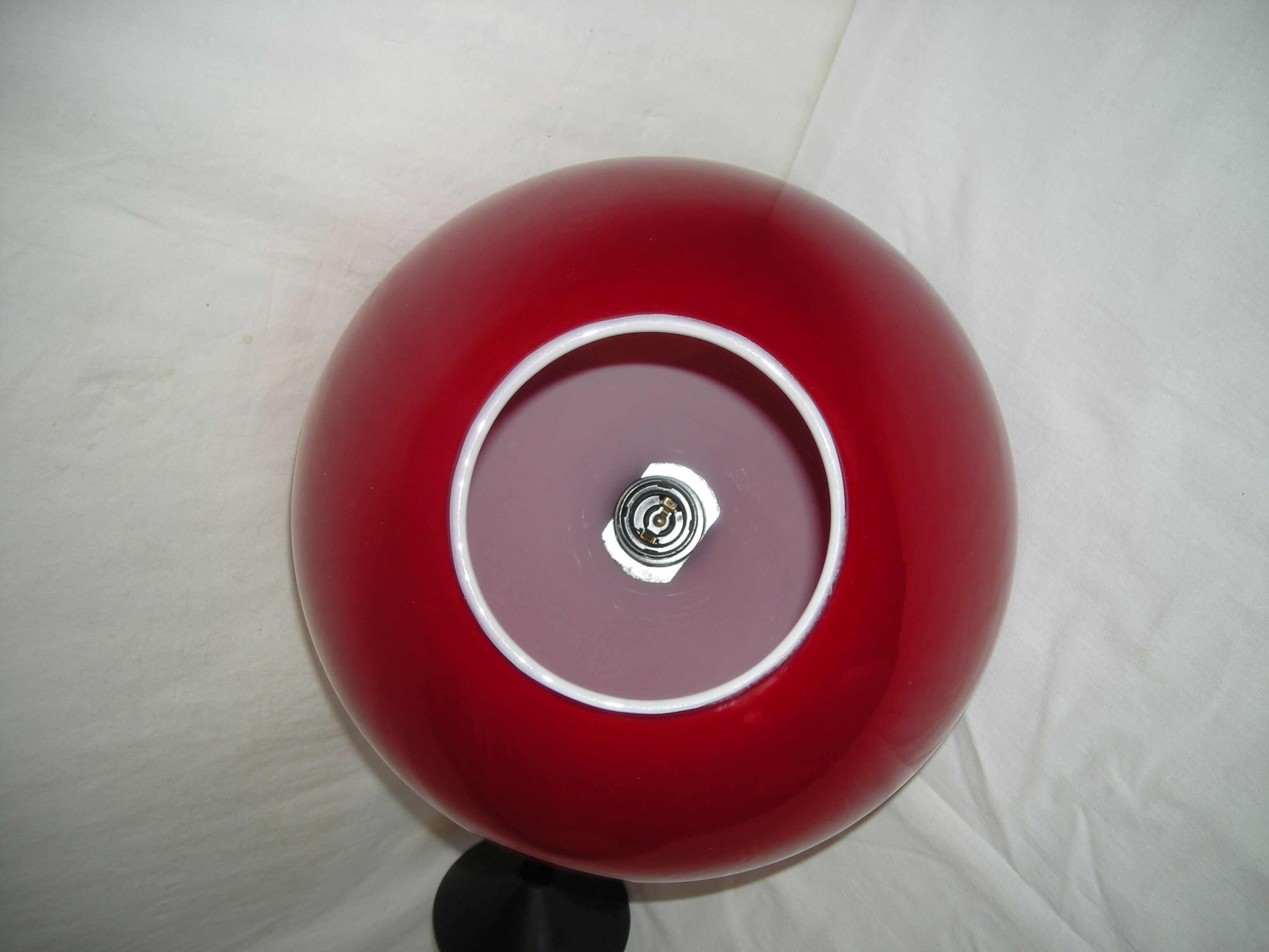 Opaline spherical suspension from the 60s - 70s