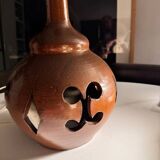Pied de lampe en céramique ajourée