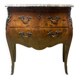 Curved jump commode in Louis XV style