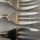 6 dessert forks. Christofle . Model Vendôme/shell