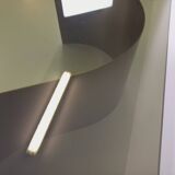 Table basse rectangulaire Space Age vintage en acier et verre fumé