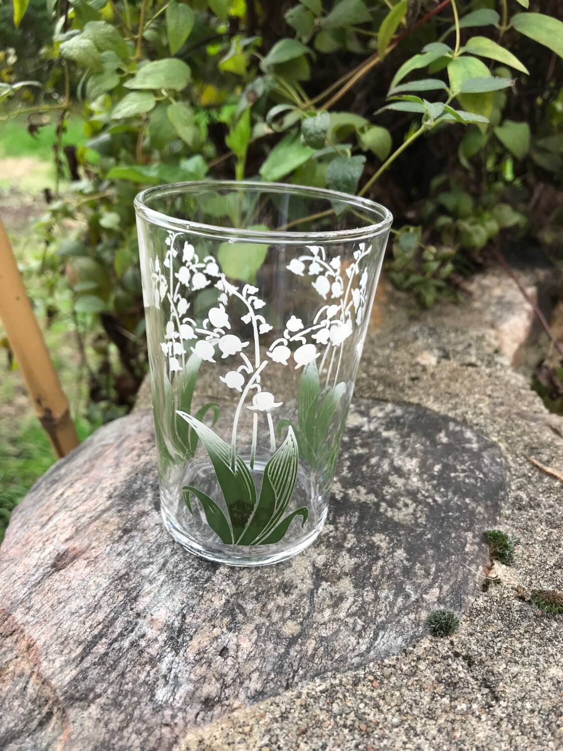 Lot verres anciens décor muguet