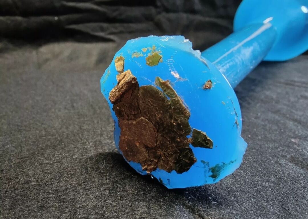 Vase cornet glass paste or faience enamelled blue soliflore