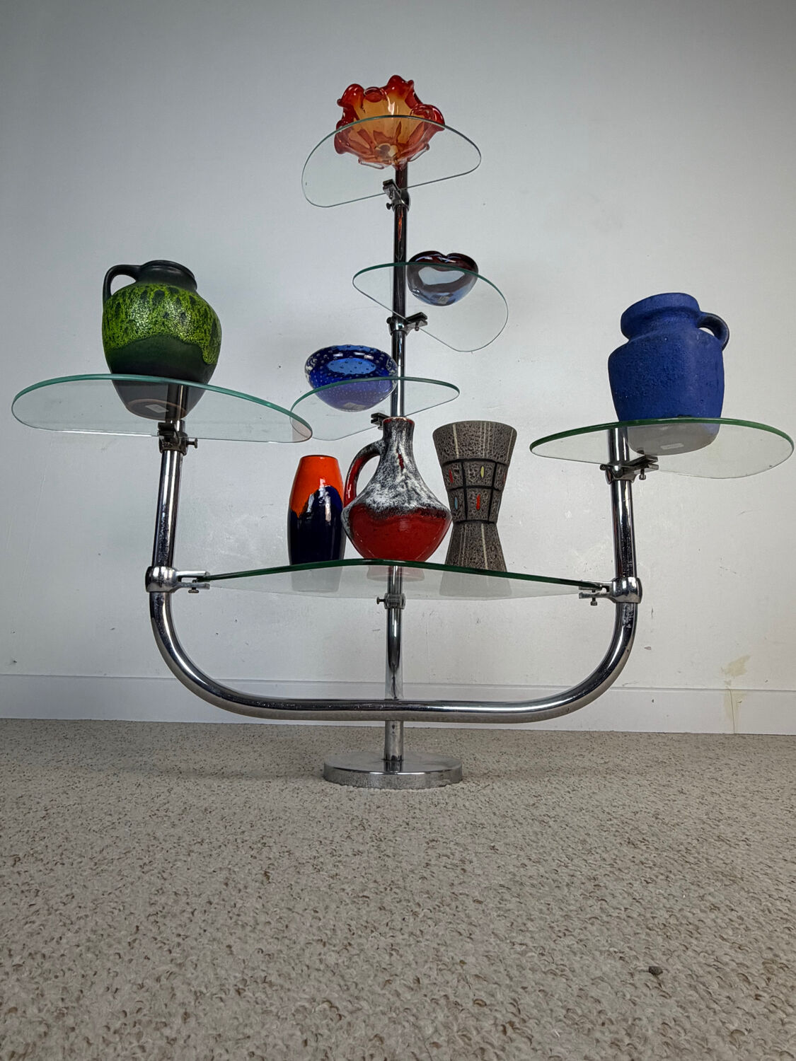 Art Deco shelf in glass and chrome metal