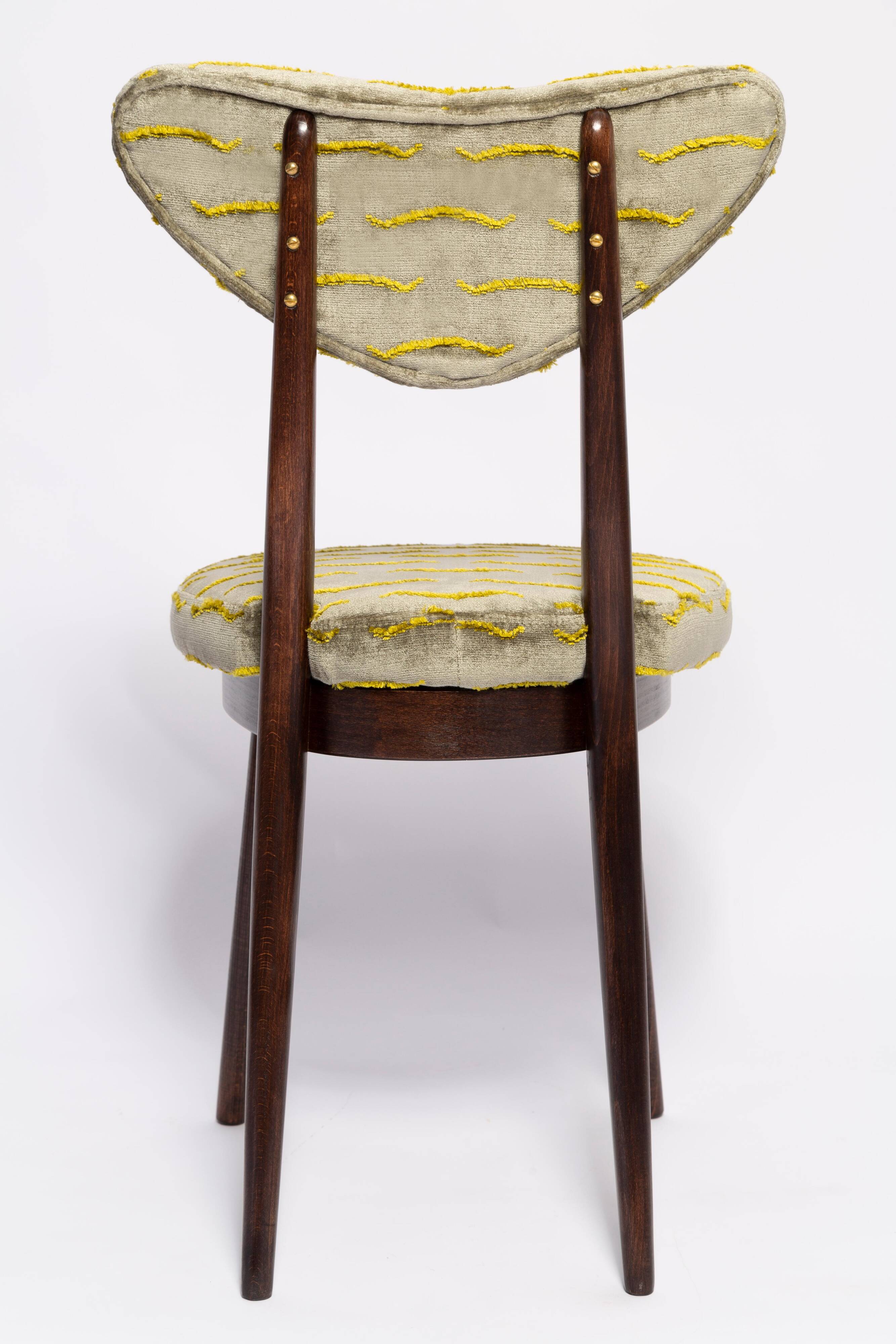 Heart-shaped mid-century chair in green velvet New Waves, Europe, 1960s