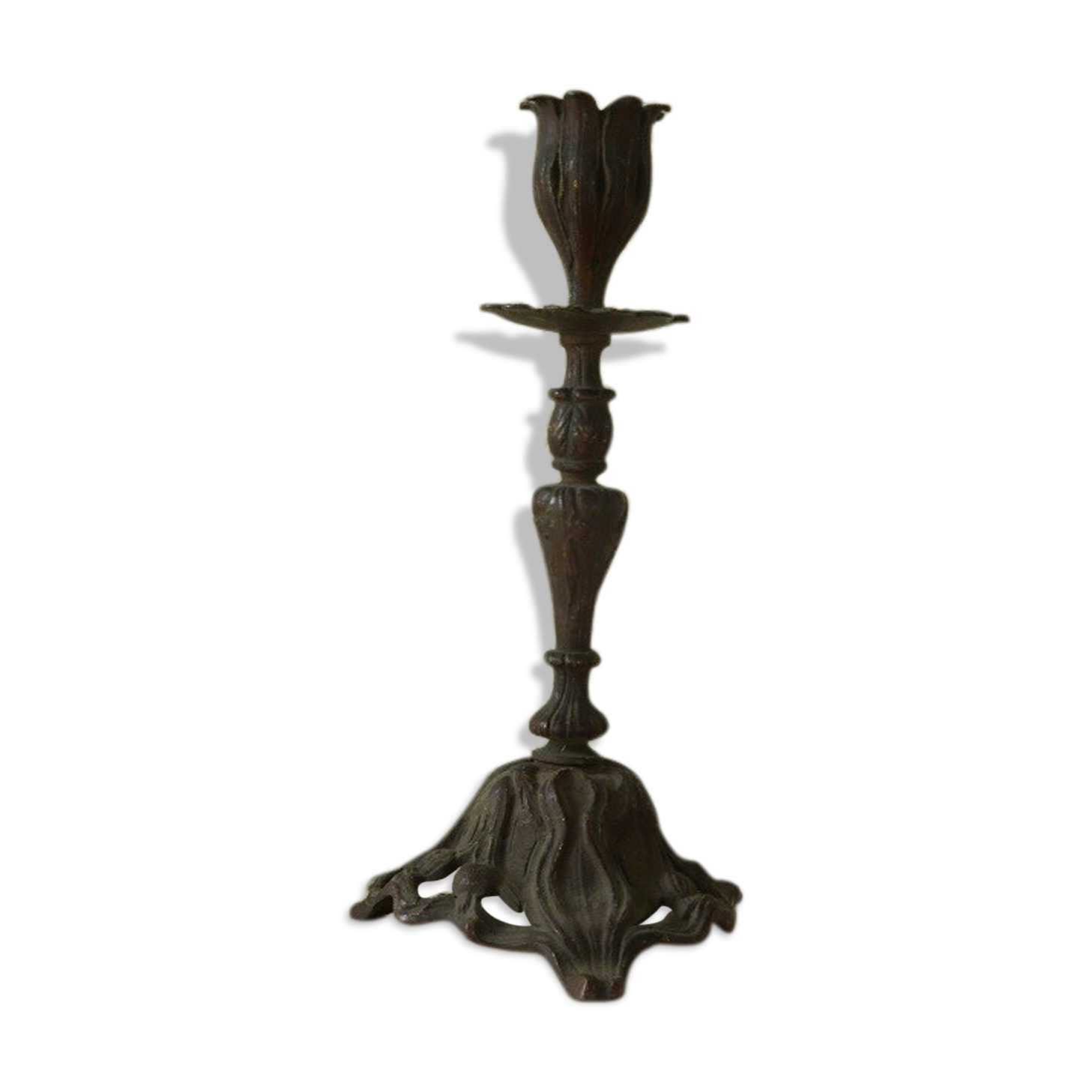 Candlestick new art readjusts chiseled with floral decoration