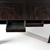 Table attribuée à Gianfranco Frattini en ébène Massacar Italie 1970