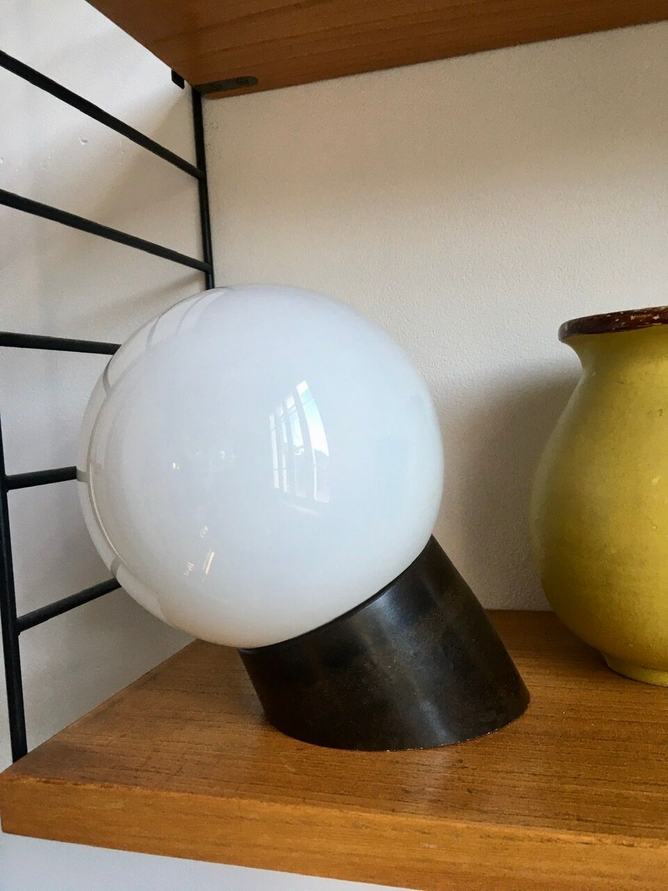 Vintage inclined wall lamp