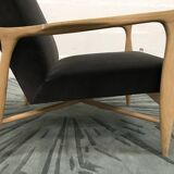 Floating velvet grey velvet chair chic Red Edition