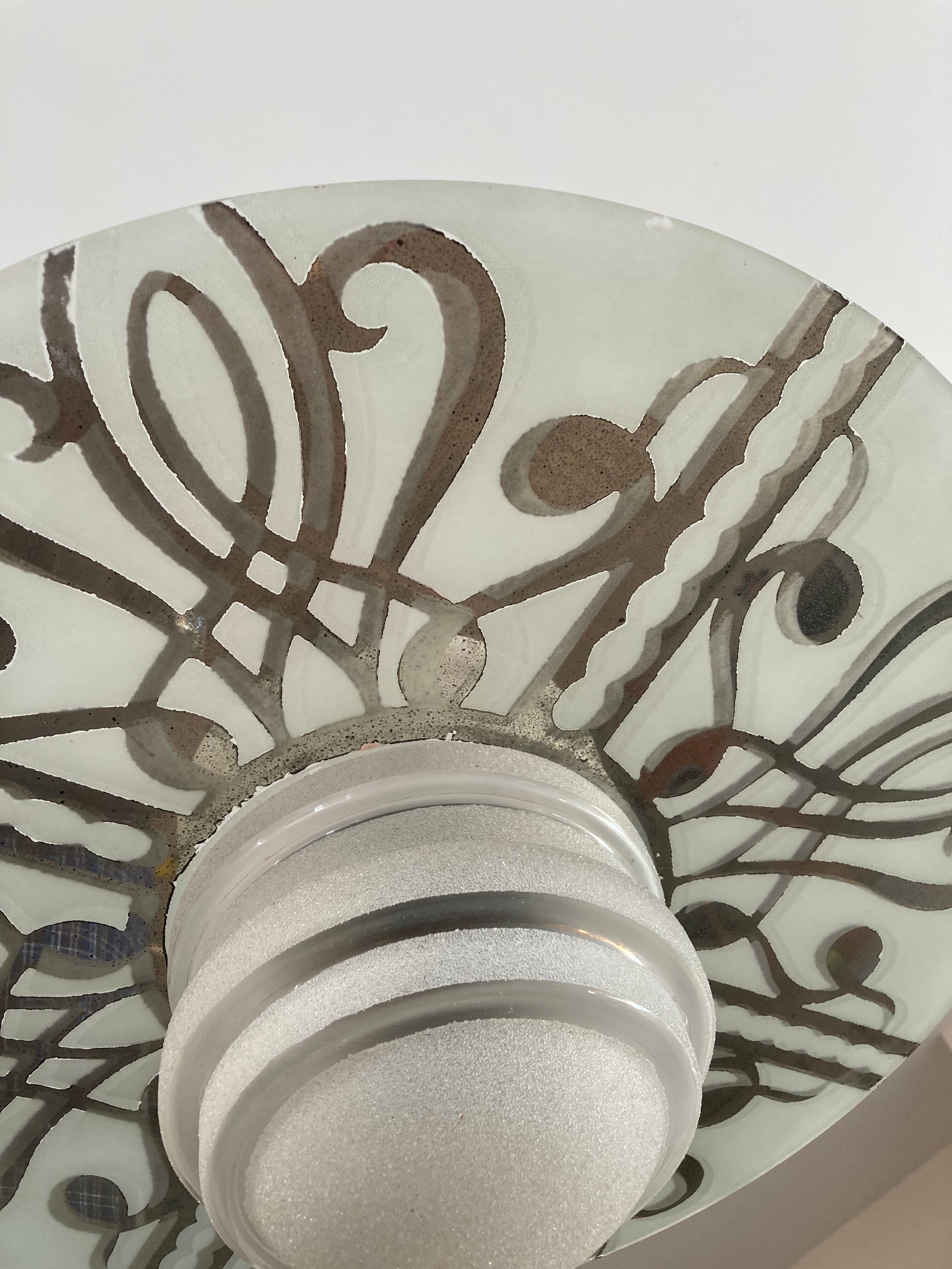 Art Deco pendant lamp in frosted glass and floral disc