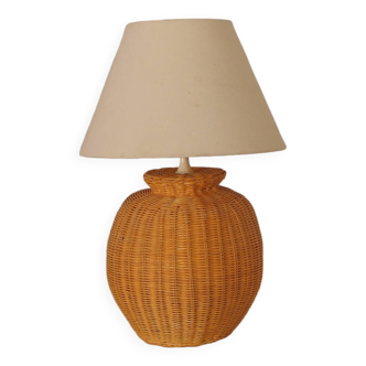 Wicker lamp