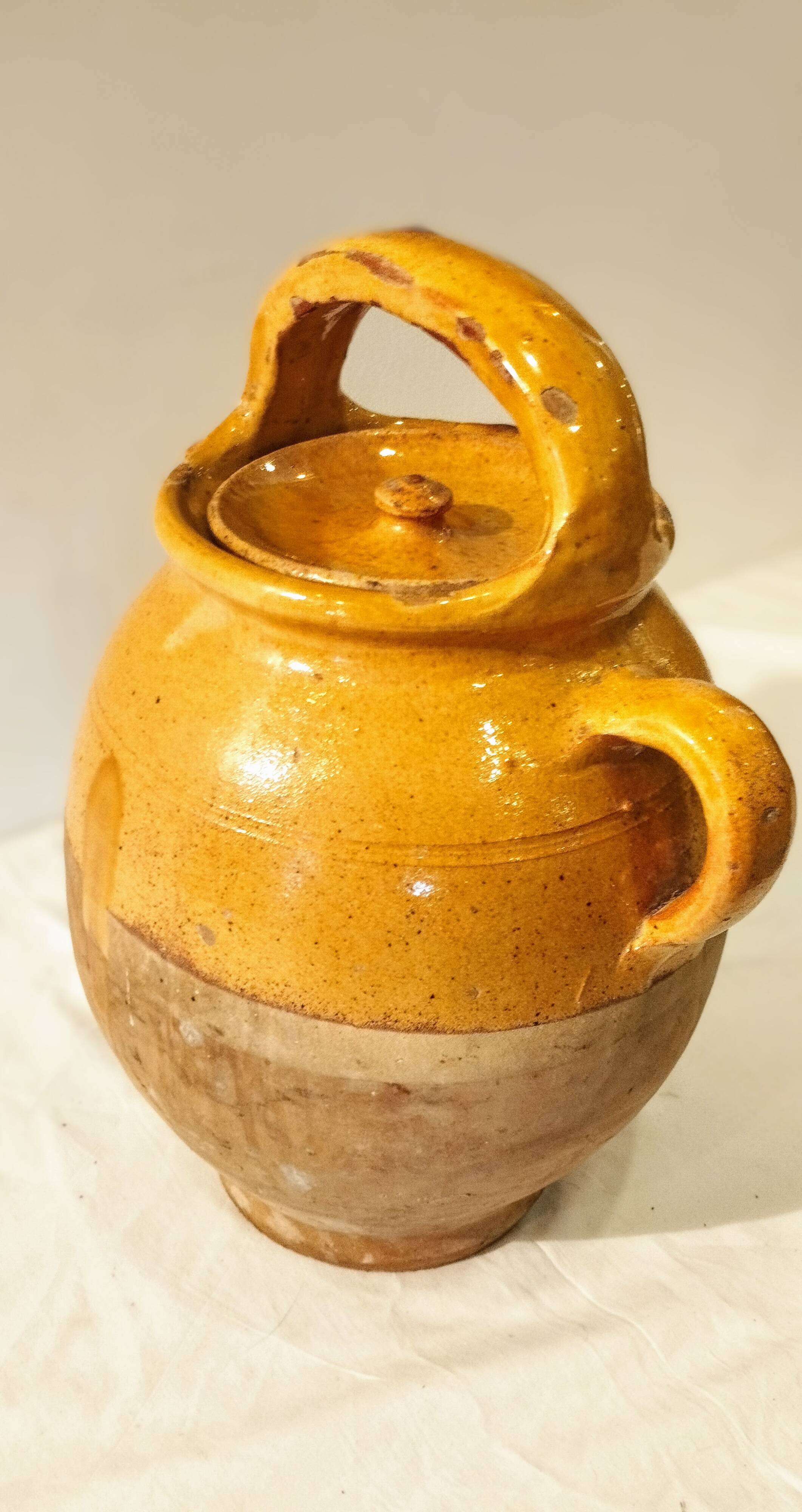 Ancienne cruche à eau