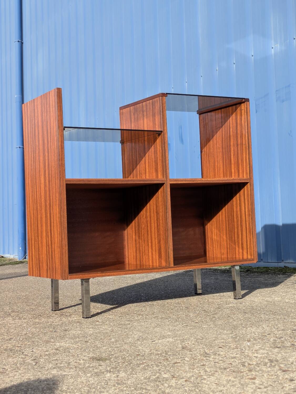 Meuble rangement Hi-Fi vinyles moderniste vintage 1960