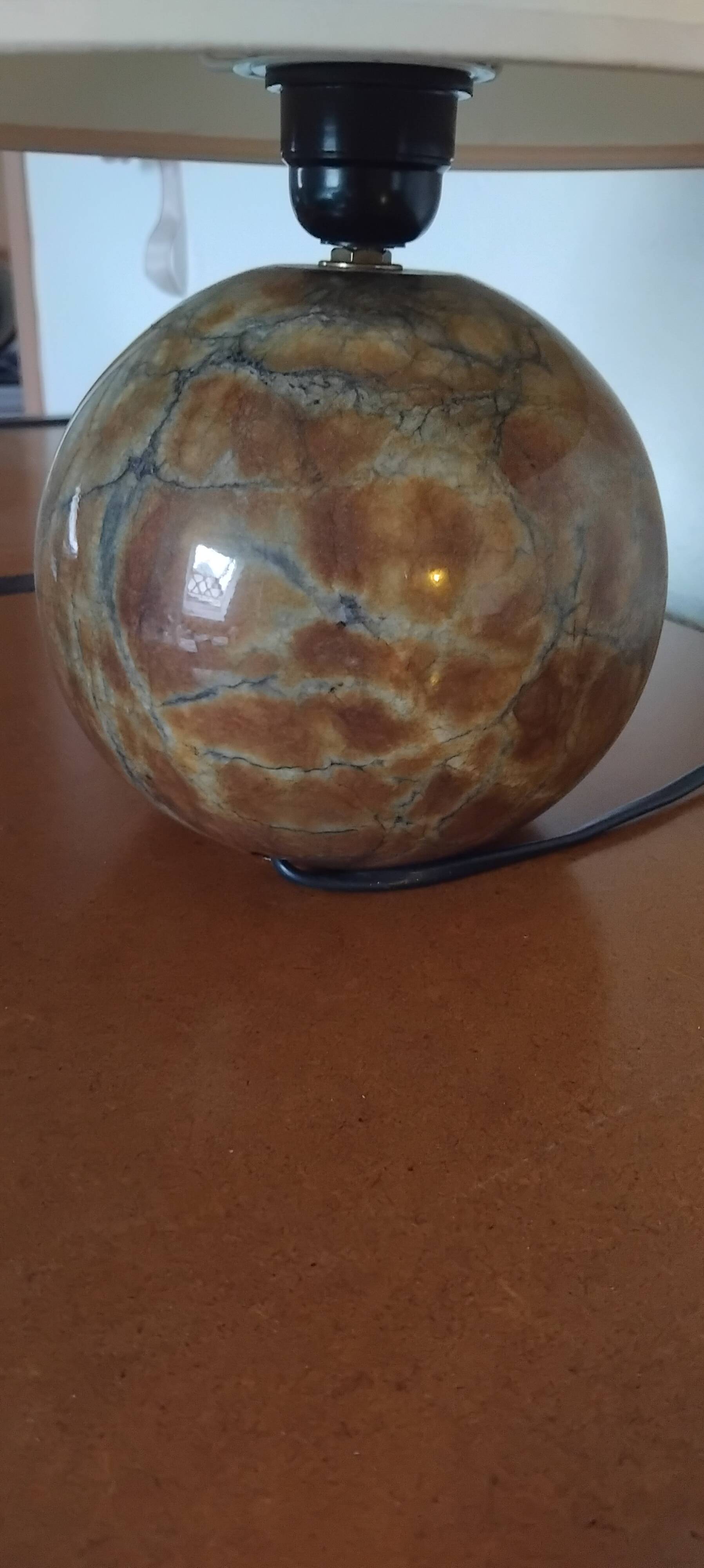 Boule en pierre
