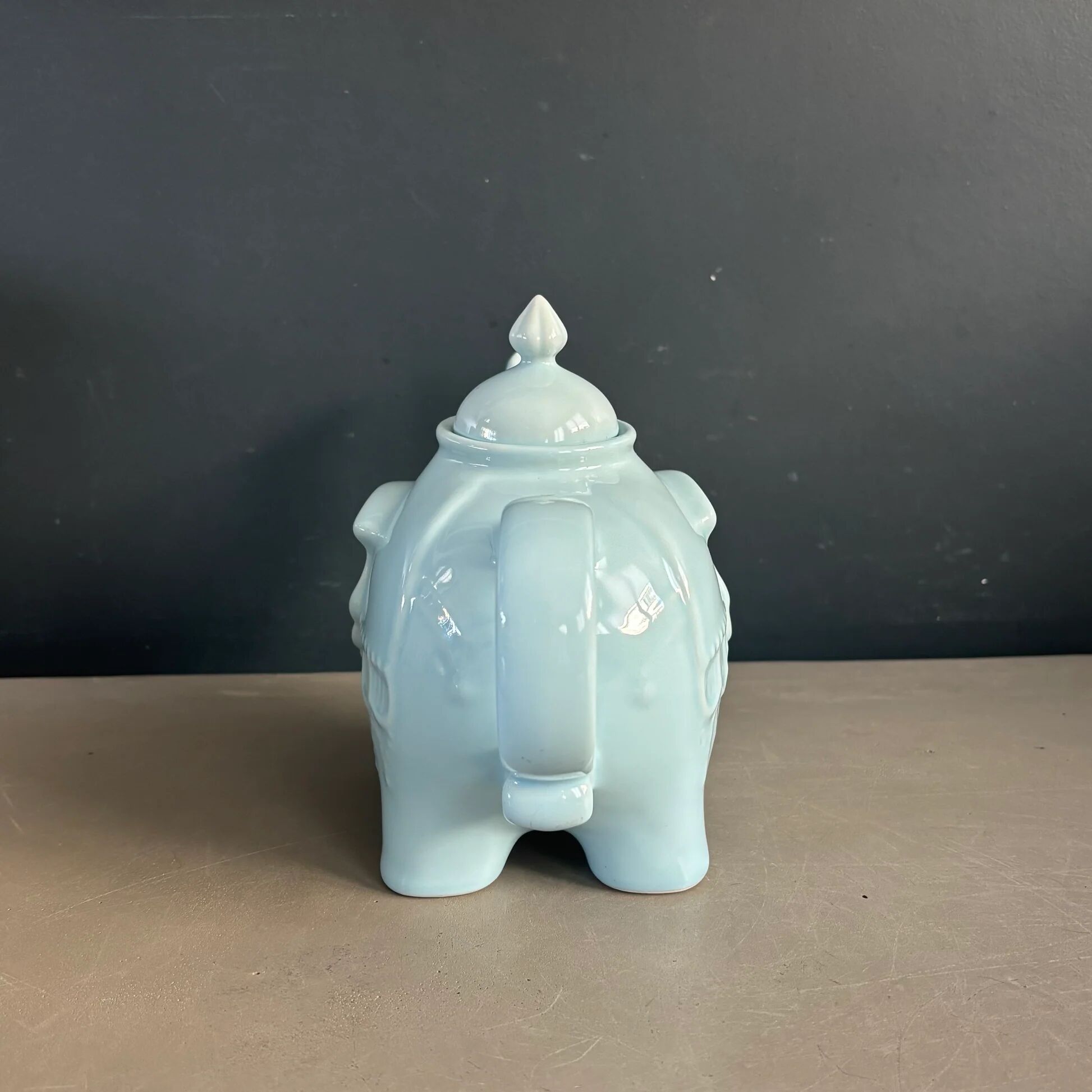 Théière éléphant bleue