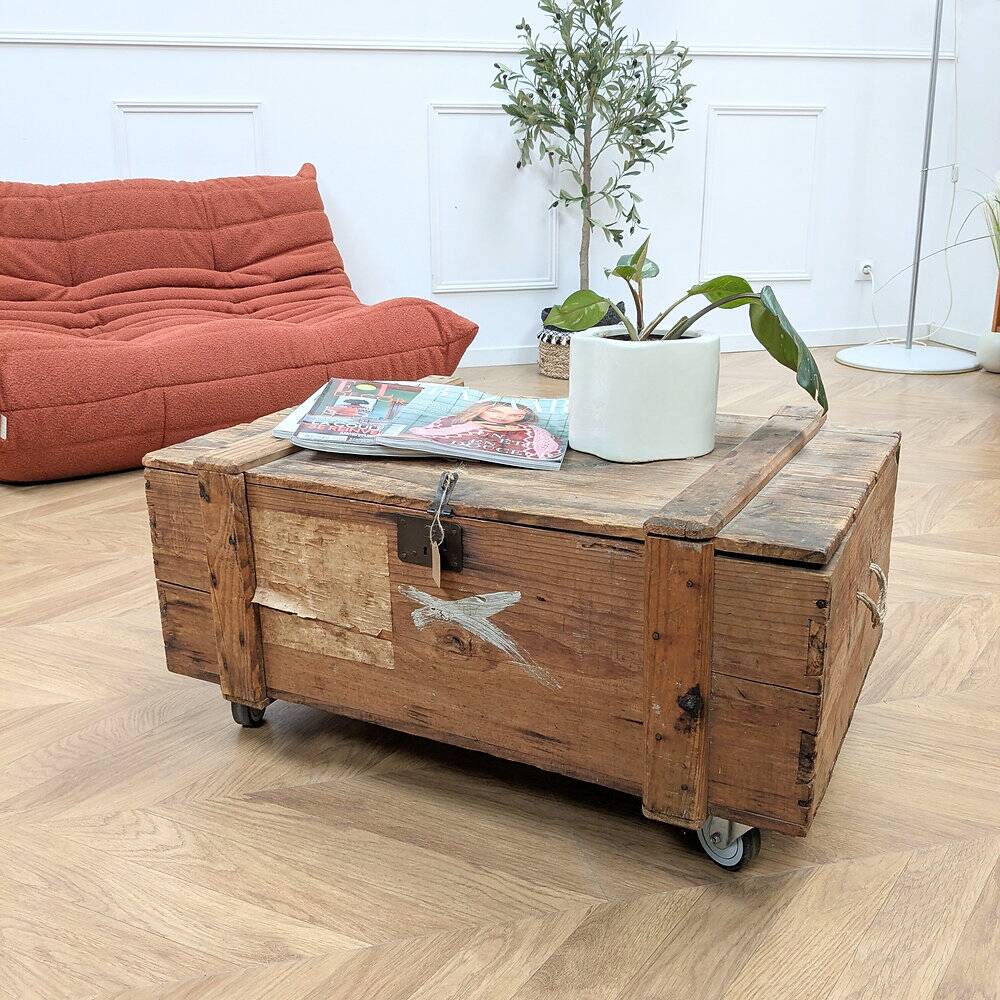 Table basse coffre vintage