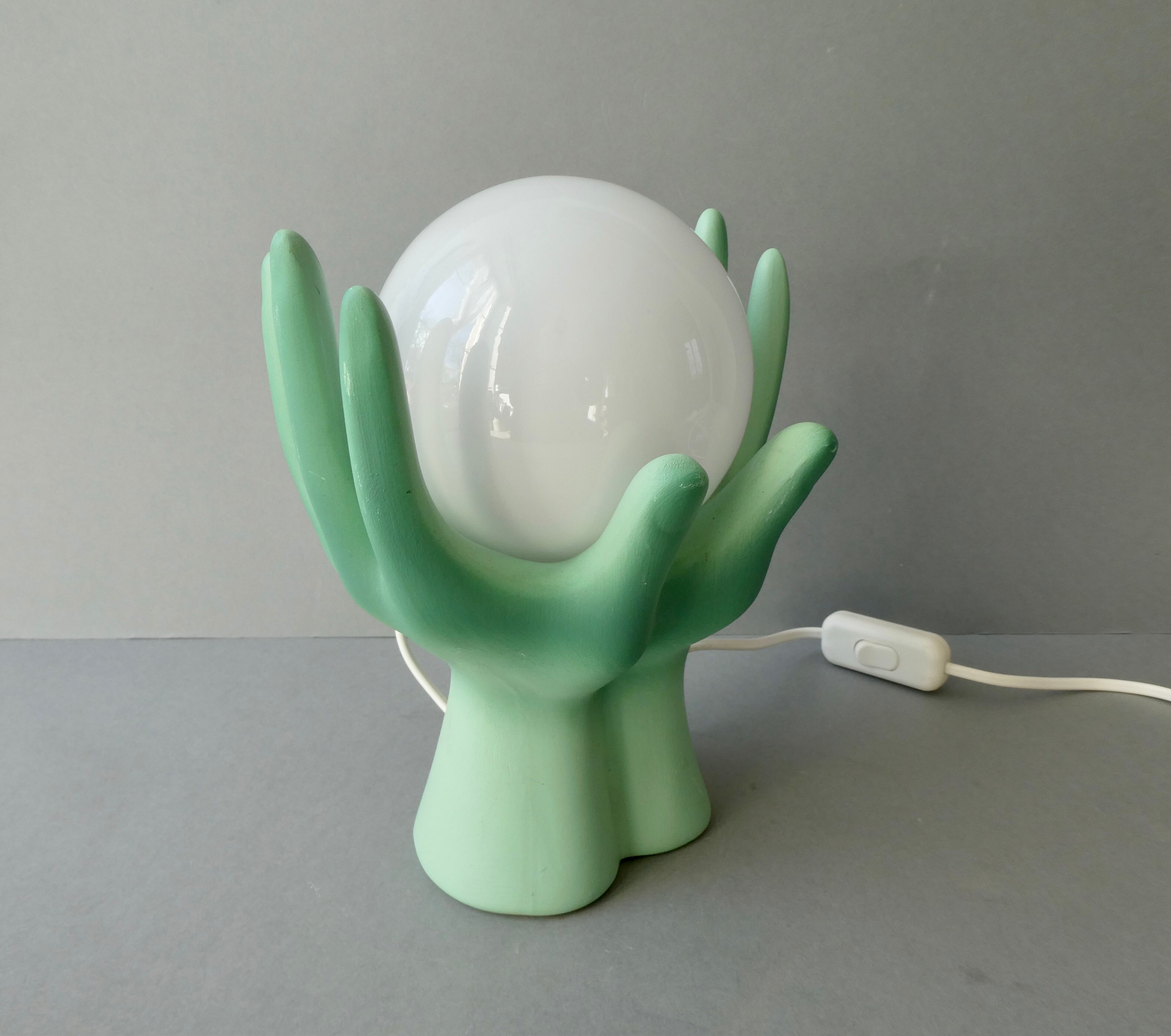 Ceramic hand lamp and opaline globe