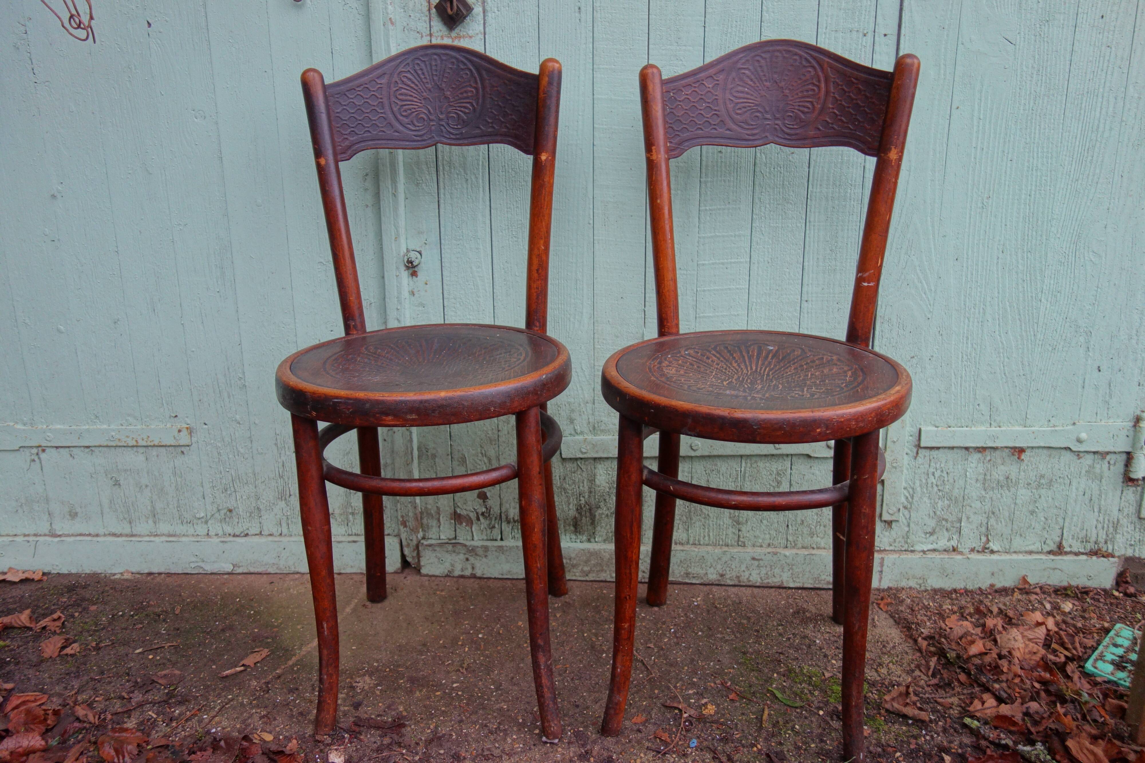 Pair of Kohn bistro chair
