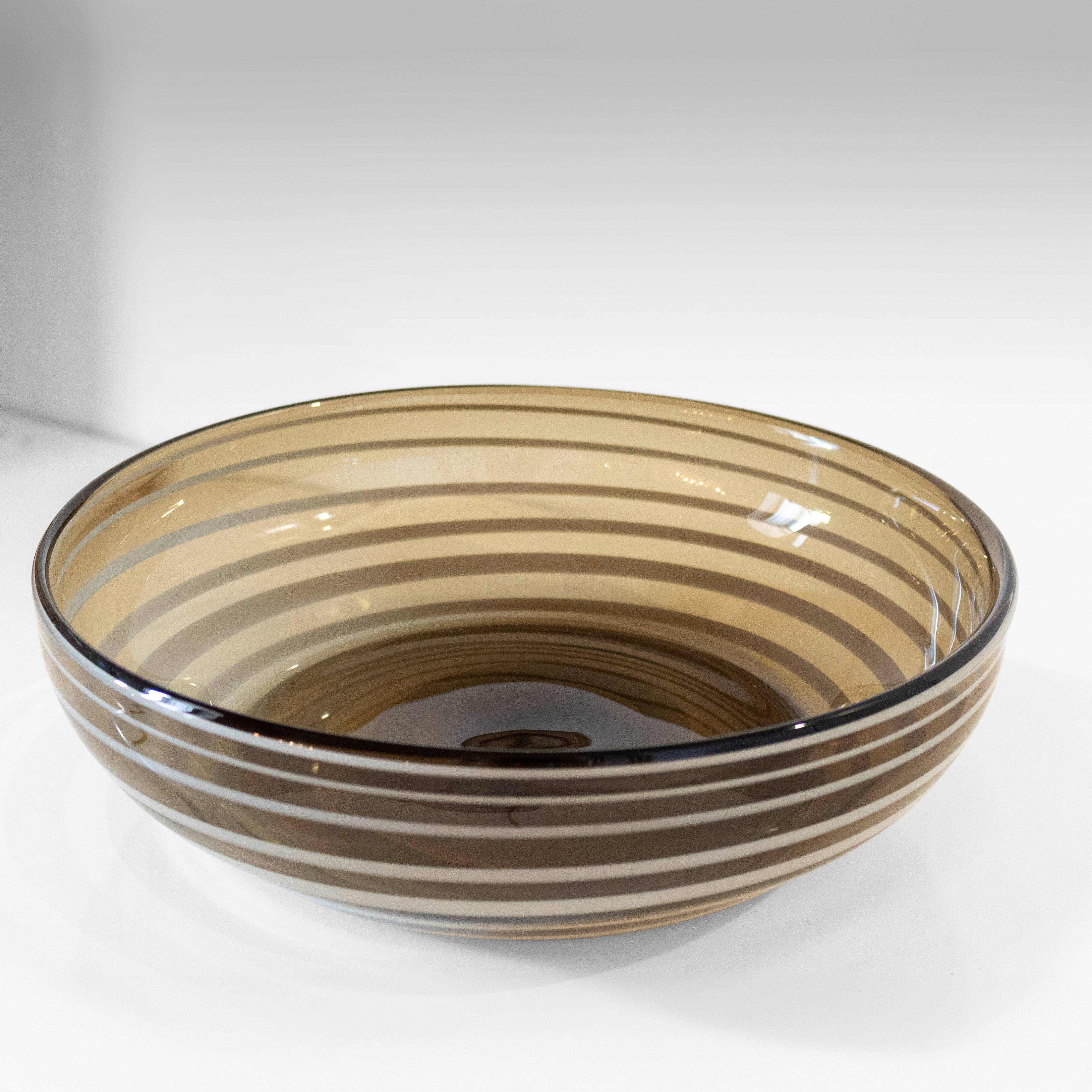 Vase central en verre