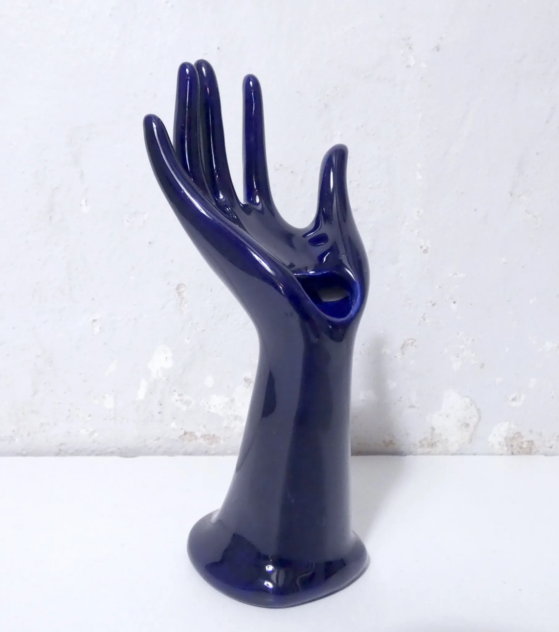 blue vintage ceramic ring holder vase jewellery stand