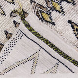 Handmade moroccan berber carpet 138 x 72 cm