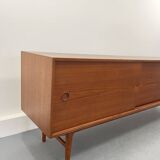 Enfilade danoise en teck long 220, années 1960