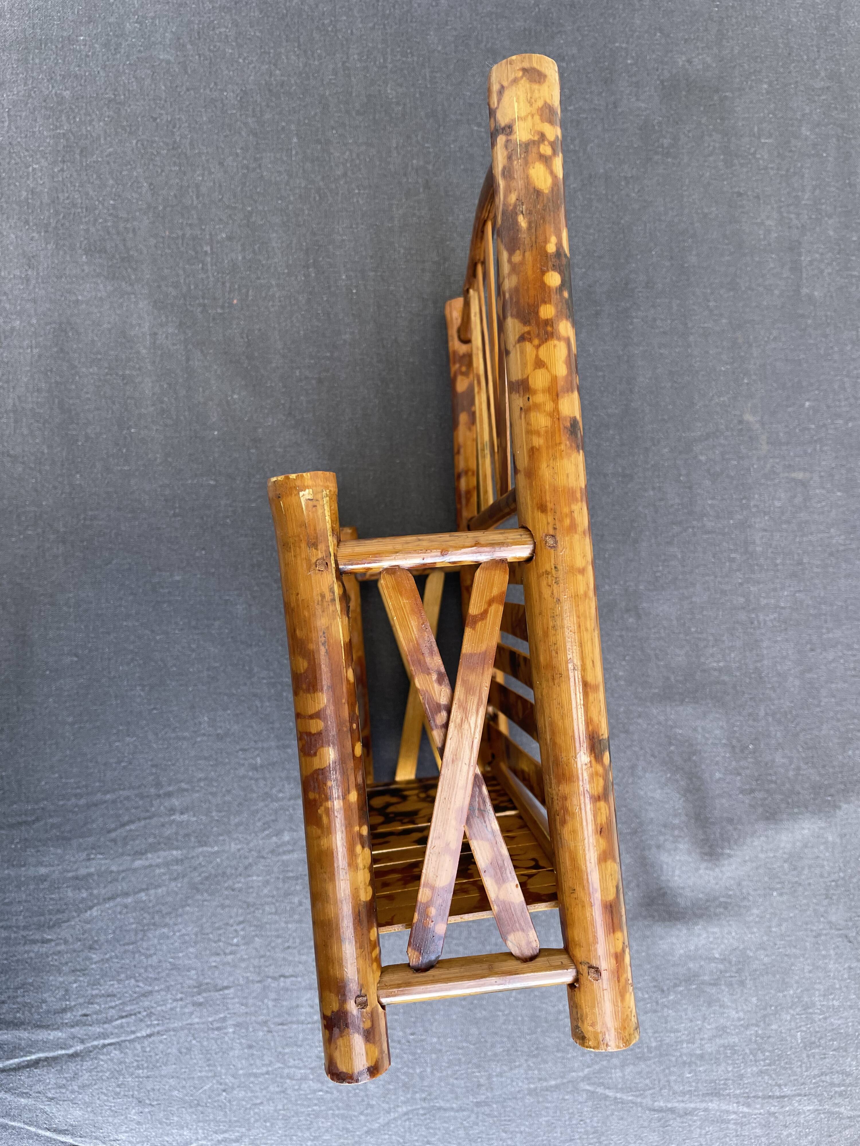 Vintage bamboo tiger wall shelf from the 70s.